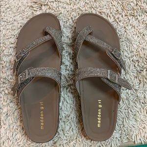 Madden Girl Bryceee Foot stone, size 10 NWOT